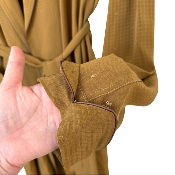 Gucci 1970s Vintage Men’s 52 Silk Robe Long Line Tonal Micro Logo Amber Tan - Picture 8 of 11
